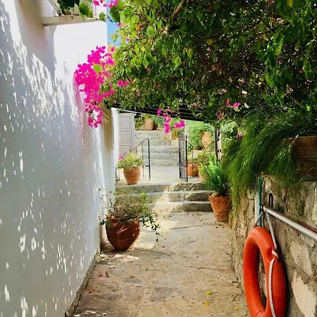 5 Star Old English Style Apartament Bodrum
